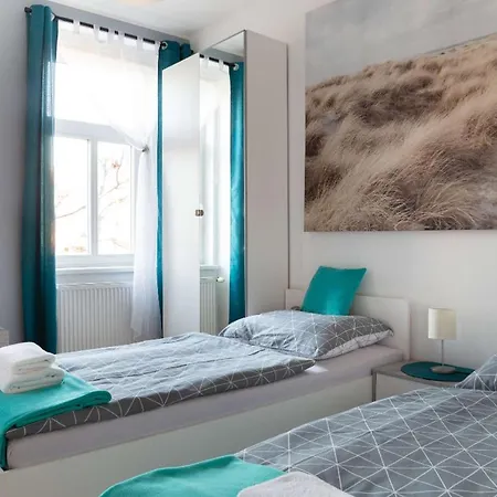 Jonas - Great Location Near Center Apartman