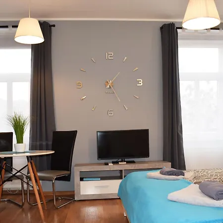 Jonashouse - Great Location Near Center- Personal Or Self Check-in Apartment Bratislava