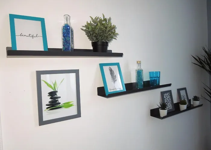 Jonashouse - Great Location Near Center- Personal Or Self Check-in *