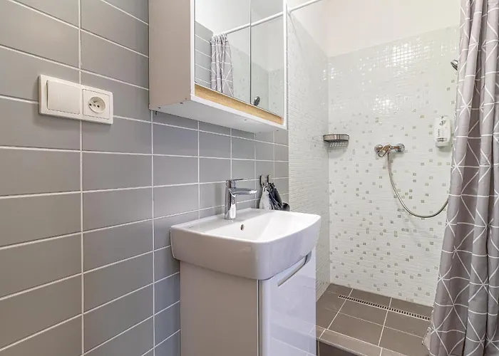 Jonashouse - Great Location Near Center- Personal Or Self Check-in * براتسيلافا