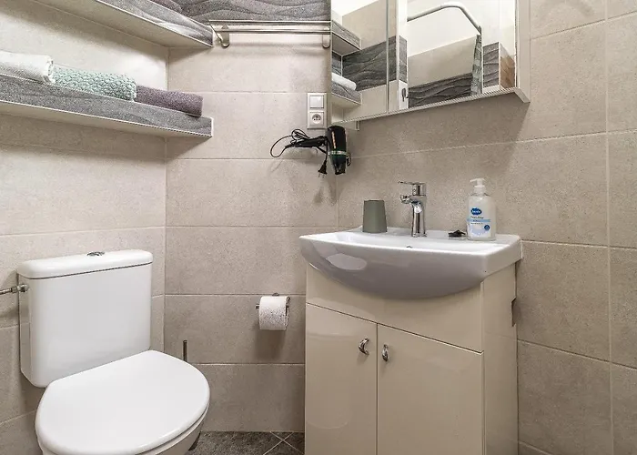 Jonashouse - Great Location Near Center- Personal Or Self Check-in Apartmán