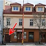 Apartment Jonashouse - Great Location Near Center- Personal Or Self Check-in Bratislava